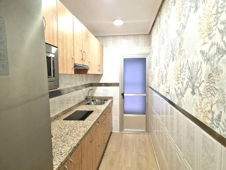 Апартаменты Apartamento Plaza Cervantes Хаэн Экстерьер фото